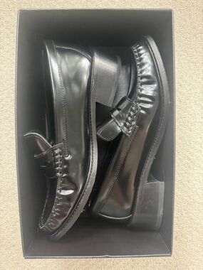 G.H. Bass & Co. Black Leather Women's Whitney heeled Penny Loafers